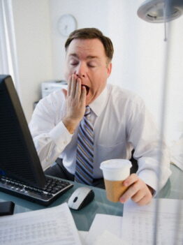 Gün Ortasında Kendinizi Daha İyi Hissetmek için Çözüm Önerileri