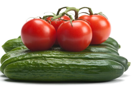 Sağlıklı Yaşam Salatalık ve Domates