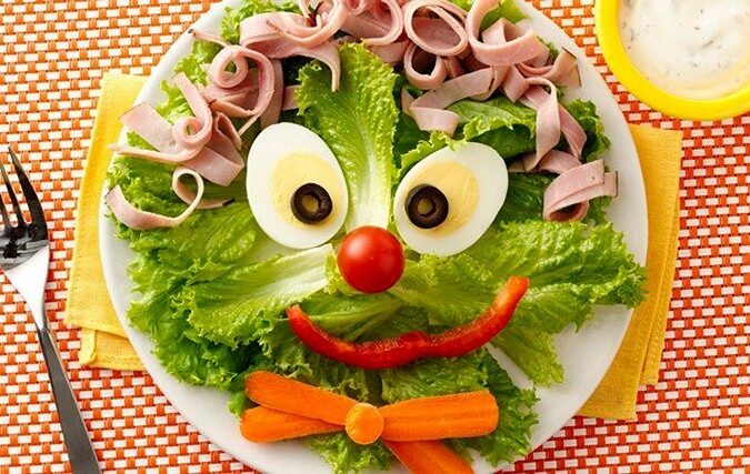 Salata Sevmeyenler Bir Kere Daha Düşünsün!